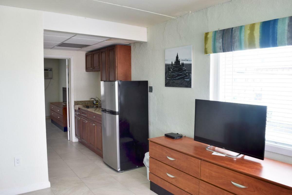 The Blue Marlin Resort Wildwood Crest Exterior photo